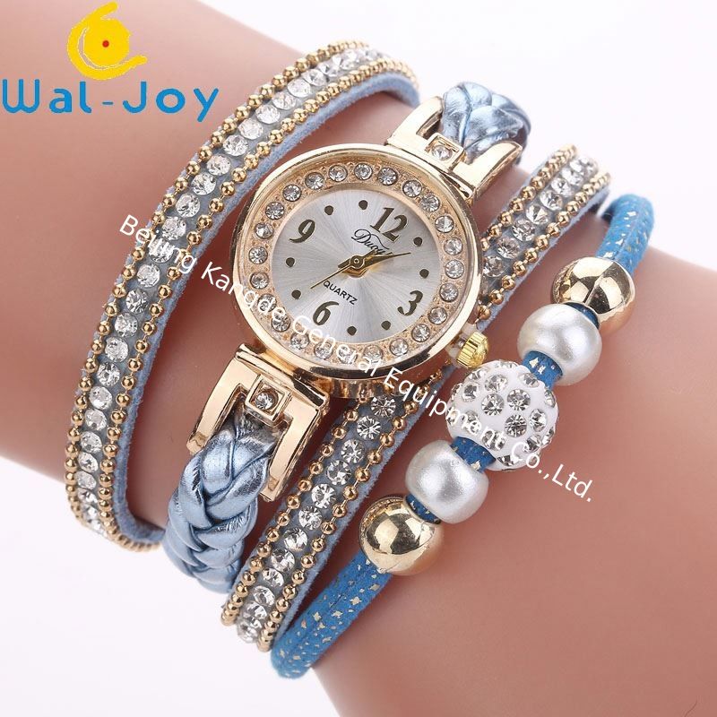 WJ-6963 China Factory Female Fashion Watch Cheap Charming Punk Dress Bracelet Lady Watch Soft Fabric Girl Wristwatch